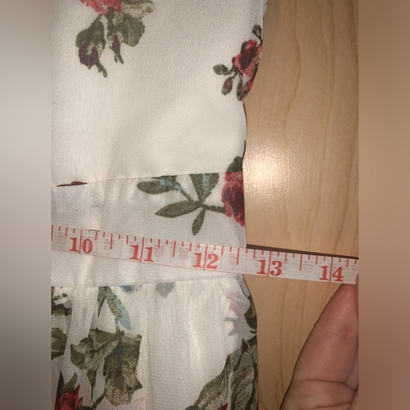 Floral dress/romper small - Picture 7 of 11